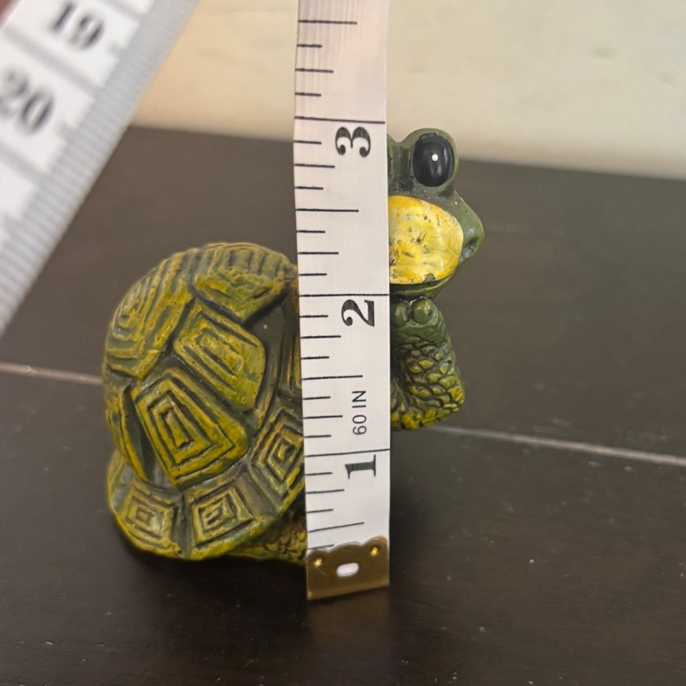 Vintage Style Miniature Resin Turtle Figurine Whimsical Green Yellow 3 Inch - Picture 8 of 8